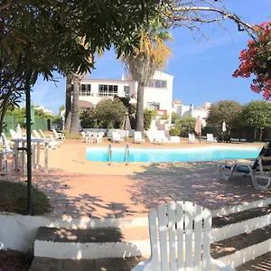 Albergue Amoreira, Alvor