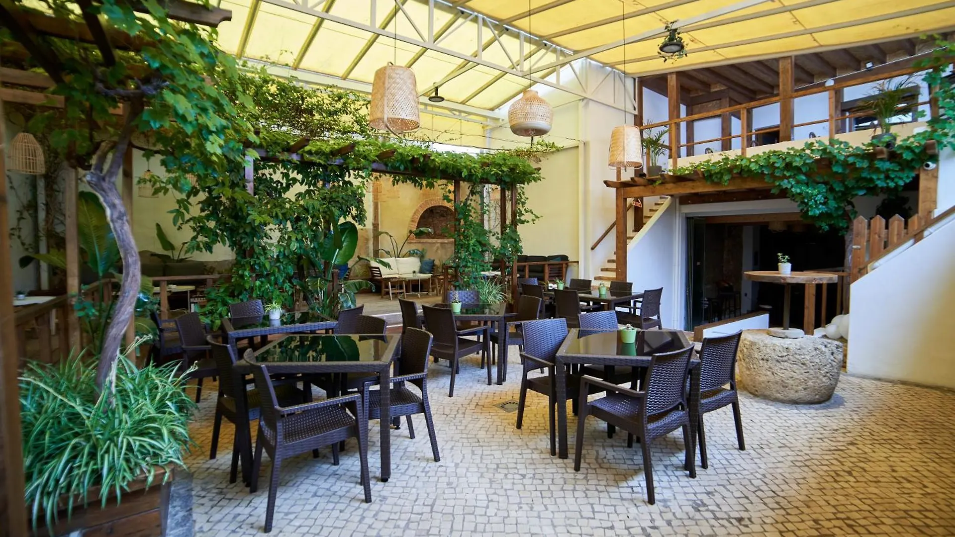 Alvorkitecenter Guesthouse Portugal